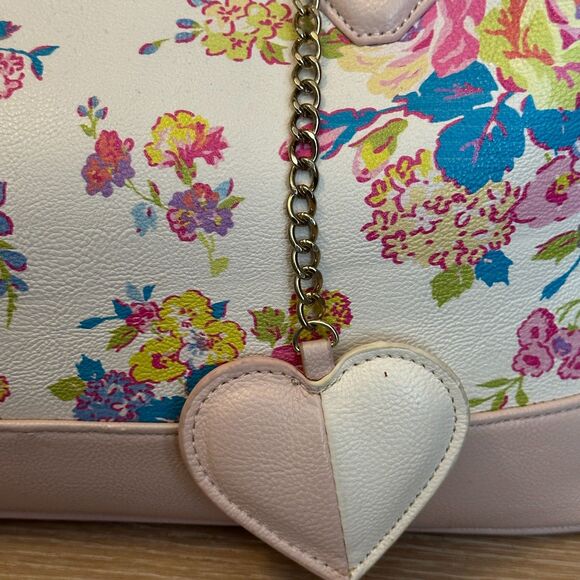 Betsey Johnson Pink Floral Handbag - Picture 4 of 13